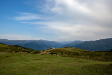 Fototapeta premium Village house with amazing view in Trabzon Plateau in turkey