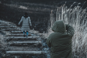 山道でポートレート撮影