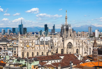 Fototapeta premium Duomo di Milano Cathedral in Milan
