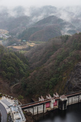 竜神峡山霧