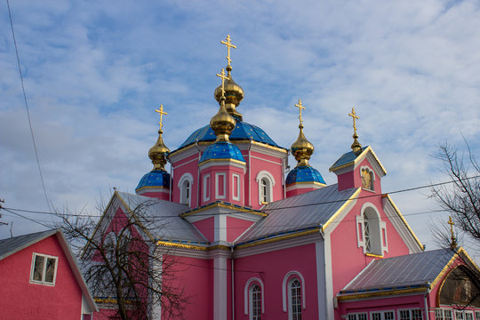 Cathedral of the Resurrection,beautiful pink cathedral with blue domes with gilding