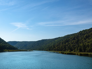 Vistas del Parque Natural Krka en Croacia, Patrimonio de la Humanidad, verano de 2019