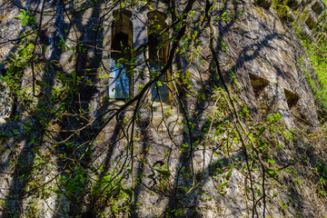 Butron Castle is one of the most impressive and beautiful medieval castles in the Basque Country.  Northern spain