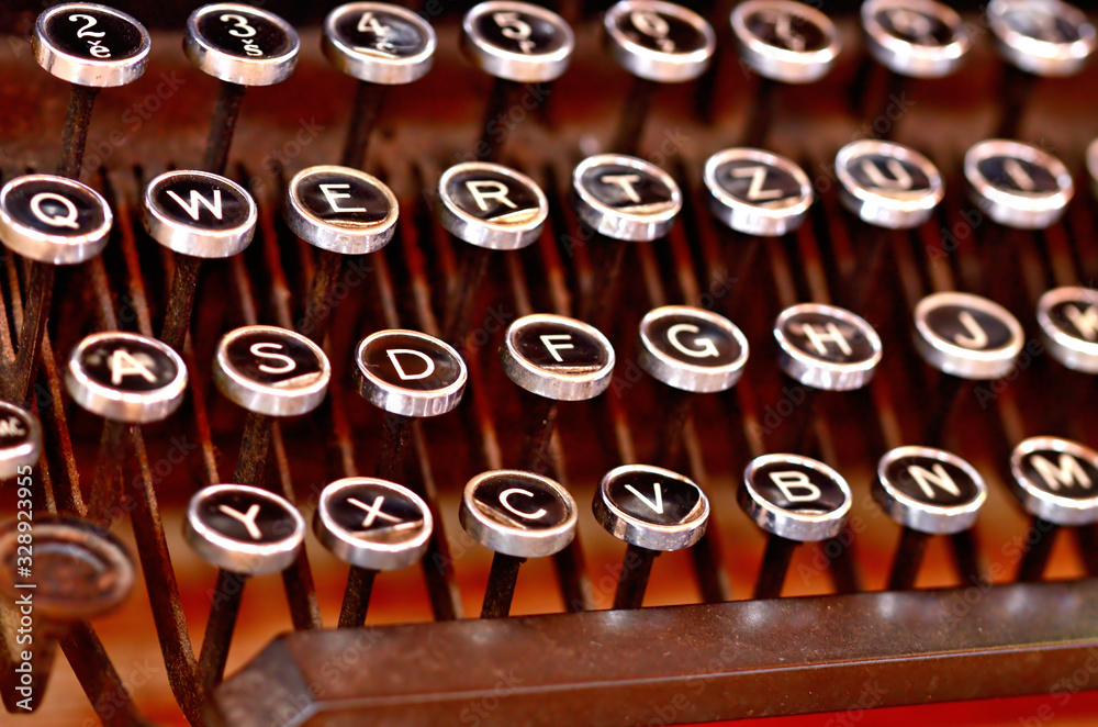 Fototapete close-up of very old typewriter keyboard. low depth of field.