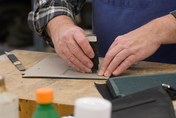 Werkstatt einer Ledermanufaktur