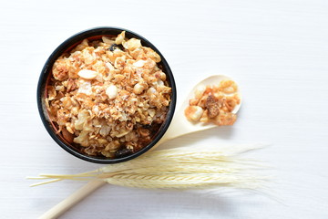 peanuts, soya, coconut, honey, flakes, granola, seeds, nutrition, nuts, grain, vegetarian, oatmeal, fruit, sweet, meal, snack, organic, food, cereal, healthy, breakfast