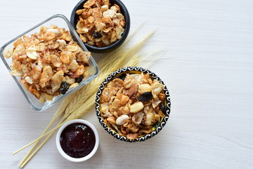 peanuts, soya, coconut, honey, flakes, granola, seeds, nutrition, nuts, grain, vegetarian, oatmeal, fruit, sweet, meal, snack, organic, food, cereal, healthy, breakfast