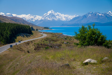 Fototapeta na wymiar Road to the glacier trail and Mt Cook, picturesque view of lake Pukaki, New Zealand