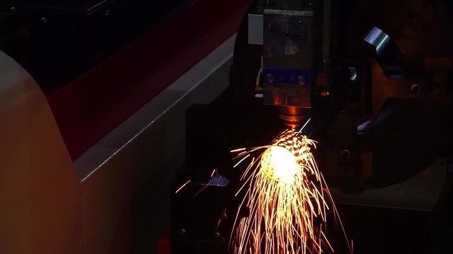 The fiber laser cutting machine cutting the stainless steel tube control by CNC program. The sheet metal working processing by laser cutting machine make the engrave at the stainless steel pipe parts.