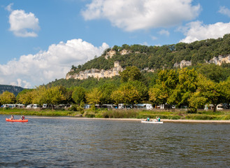  Canoeing on the river Dordogne at La Roque-Gageac, Aquitaine, France