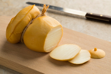 Scamorza Affumicata and slices