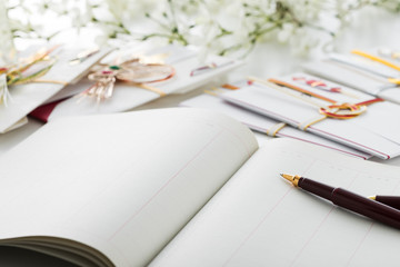 慶弔記録帳と金封