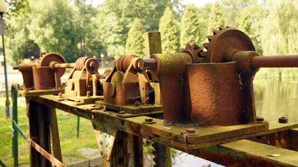 Mechanizm © Krzysztof Gebarowski