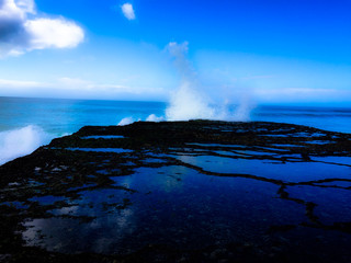 Breaking wave tidal pool