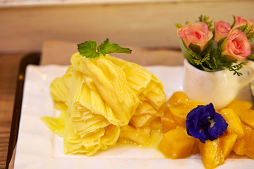 Shaved frozen mango with mango fruit 