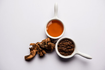 Ayurvedic Chitrak Honey face mask made using  Plumbago zeylanica and shahad