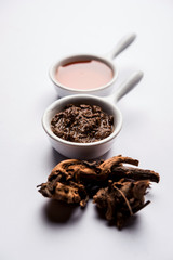 Ayurvedic Chitrak Honey face mask made using  Plumbago zeylanica and shahad