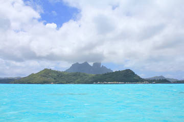 View from sea on mount Otemanu on Bora Bora island - obrazy, fototapety, plakaty