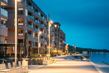 Oslo, Norway. Night View Embankment And Residential Multi-storey House On Sorengkaia Street In Gamle Oslo District. Residential Area In Summer Evening - obrazy, fototapety, plakaty