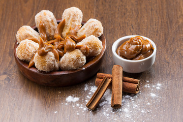 churros recheados com doce de leite