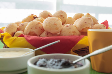 pão de queijo com queijo da Serra da Canastra, Minas Gerais, Brasil