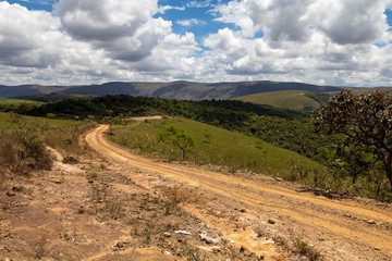 Fototapeta na wymiar estrada na Serra da Canastra, Minas Gerais, Brasil