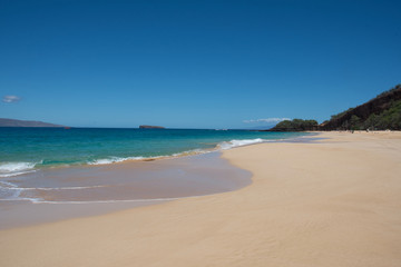 white sandy beach Maui