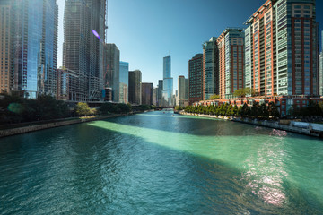 Naklejka premium Chicago cityscape and river