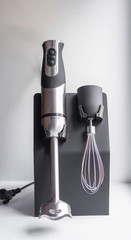  immersion blender. kitchen accessories whisk and whipping containers