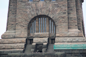 Nahansicht des Eingang eines historischen Gebäudes in Dresden Sachsen Deutschland