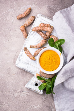 Turmeric powder and curcuma root