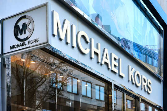 Michael Kors Images – Browse 624 Stock Photos, Vectors, and Video | Adobe  Stock