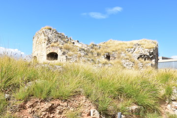 Fototapeta na wymiar Ruderi dell'antico Castello a mare di Palermo, nel Parco archeologico del Castellammare. Palermo. Sicilia