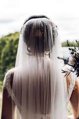 brides veil