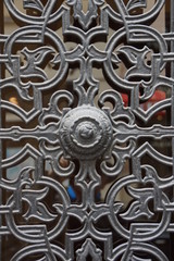 Portes et grilles de Paris