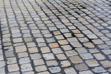 Srtraßenpflaster im Regen