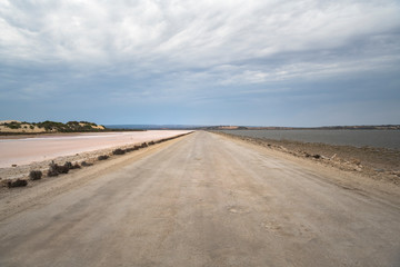 Fototapeta na wymiar Endless road into the desert, Outback, Australia