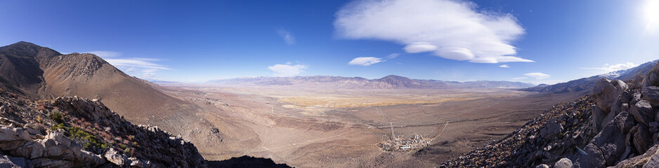 Fototapeta na wymiar Owens Valley Panorama
