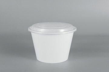 Environmental friendly and pollution-free disposable lunch box