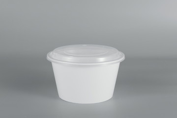 Environmental friendly and pollution-free disposable lunch box