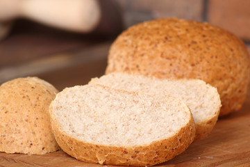 Sliced Graham bread roll