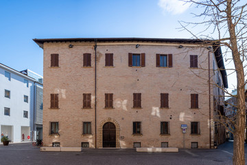 piazza olivieri a pesaro