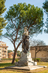 Obraz premium monumento a terenzio mamiani a Pesaro