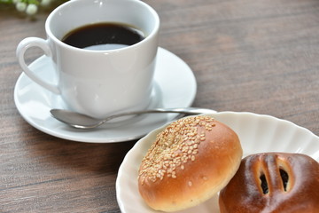 あんぱんとコーヒー