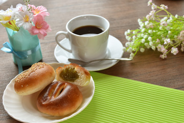 あんぱんとコーヒー