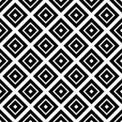 Gordijnen Vector geometrische naadloze patroon met ruiten. Zwart-wit abstracte patroon achtergrond © vladystock