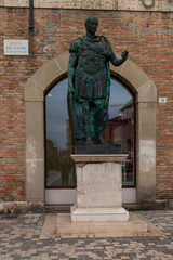 Naklejka premium statua di giulio cesare