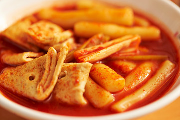 Tteokbokki, Korean spicy stir fried rice cake 