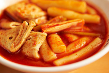 Tteokbokki, Korean spicy stir fried rice cake 