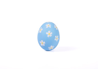 Fototapeta na wymiar Happy easter, Easter painted egg isolated on white background.